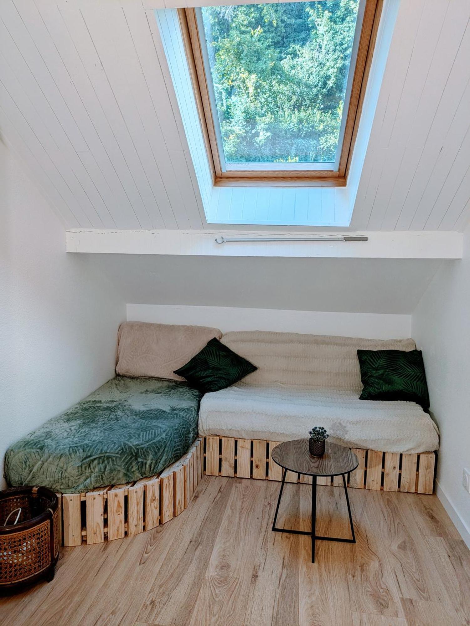 Apartamento Sous La Tour Poligny  Exterior foto