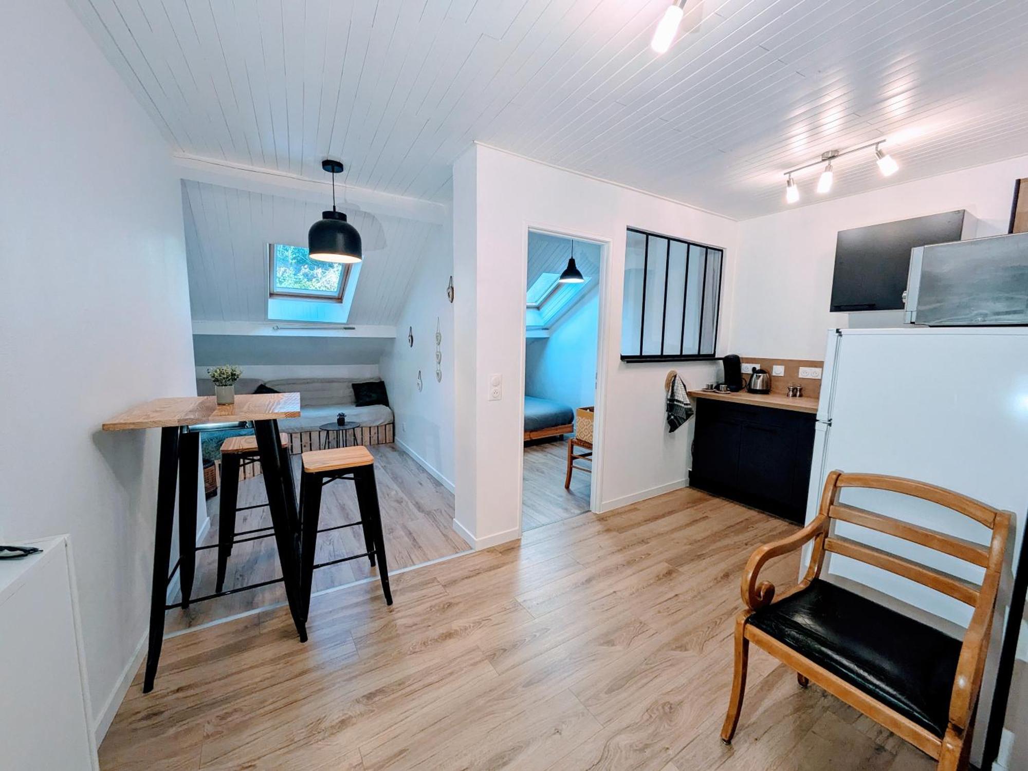 Apartamento Sous La Tour Poligny  Exterior foto